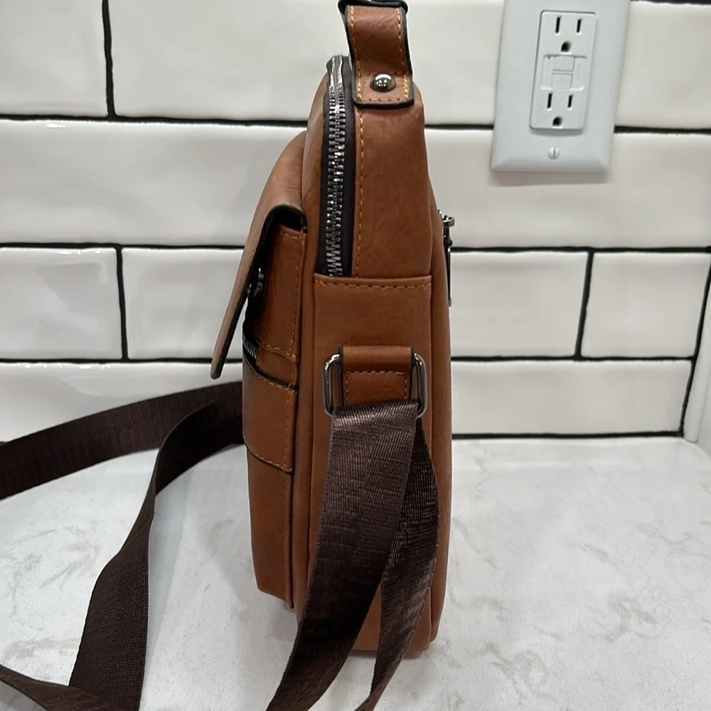 Weixer Crossbody Men’s Shoulder Bag Vintage Leather Vertical Hand Business NWOT